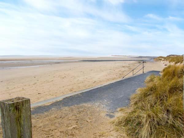 Ty Twt Villa Burry Port Exterior foto